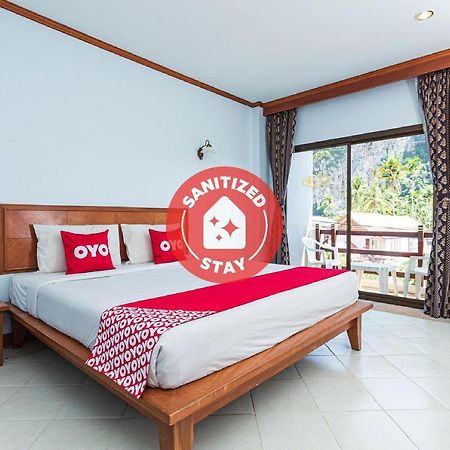 OYO 385 Aonang President Hotel Ao Nang Buitenkant foto